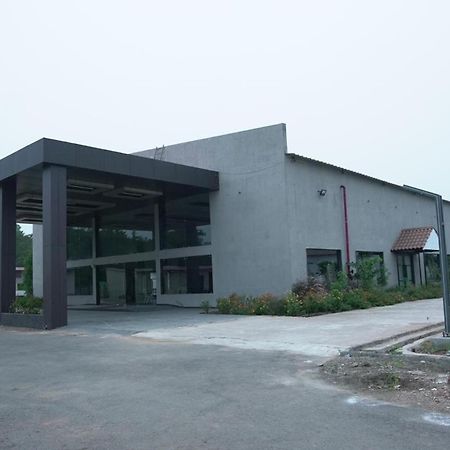 One Resorts&Convention Annavaram Extérieur photo