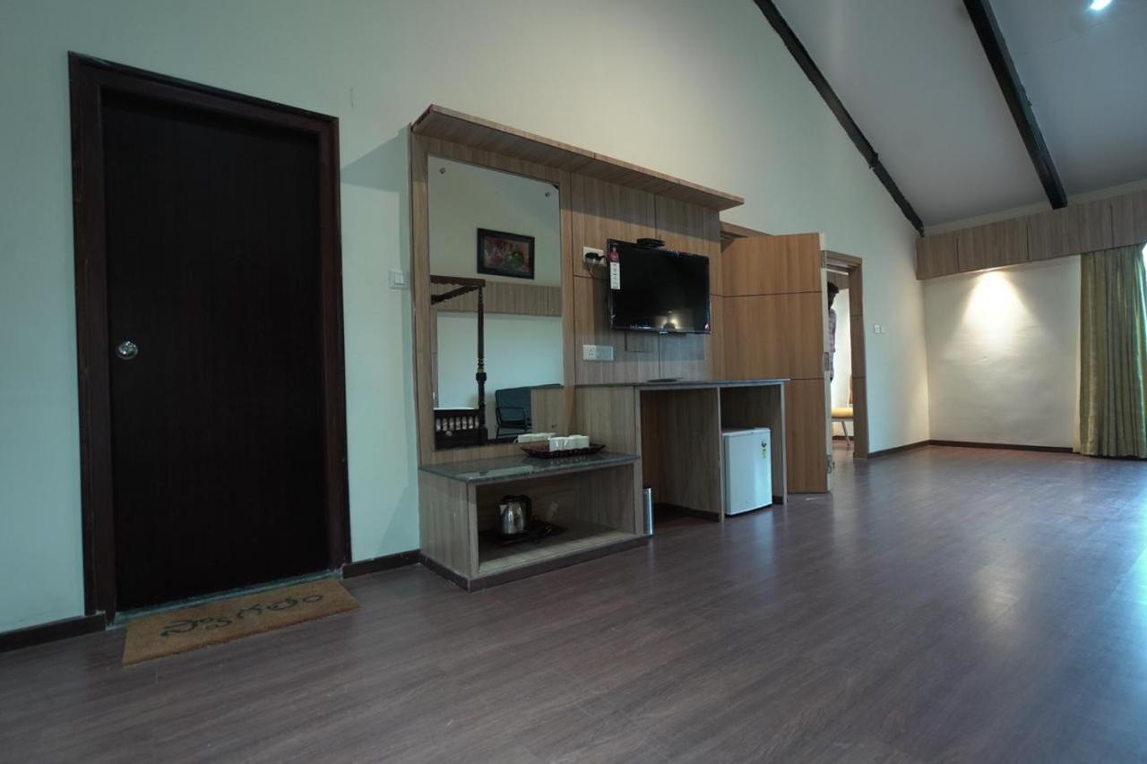 One Resorts&Convention Annavaram Extérieur photo